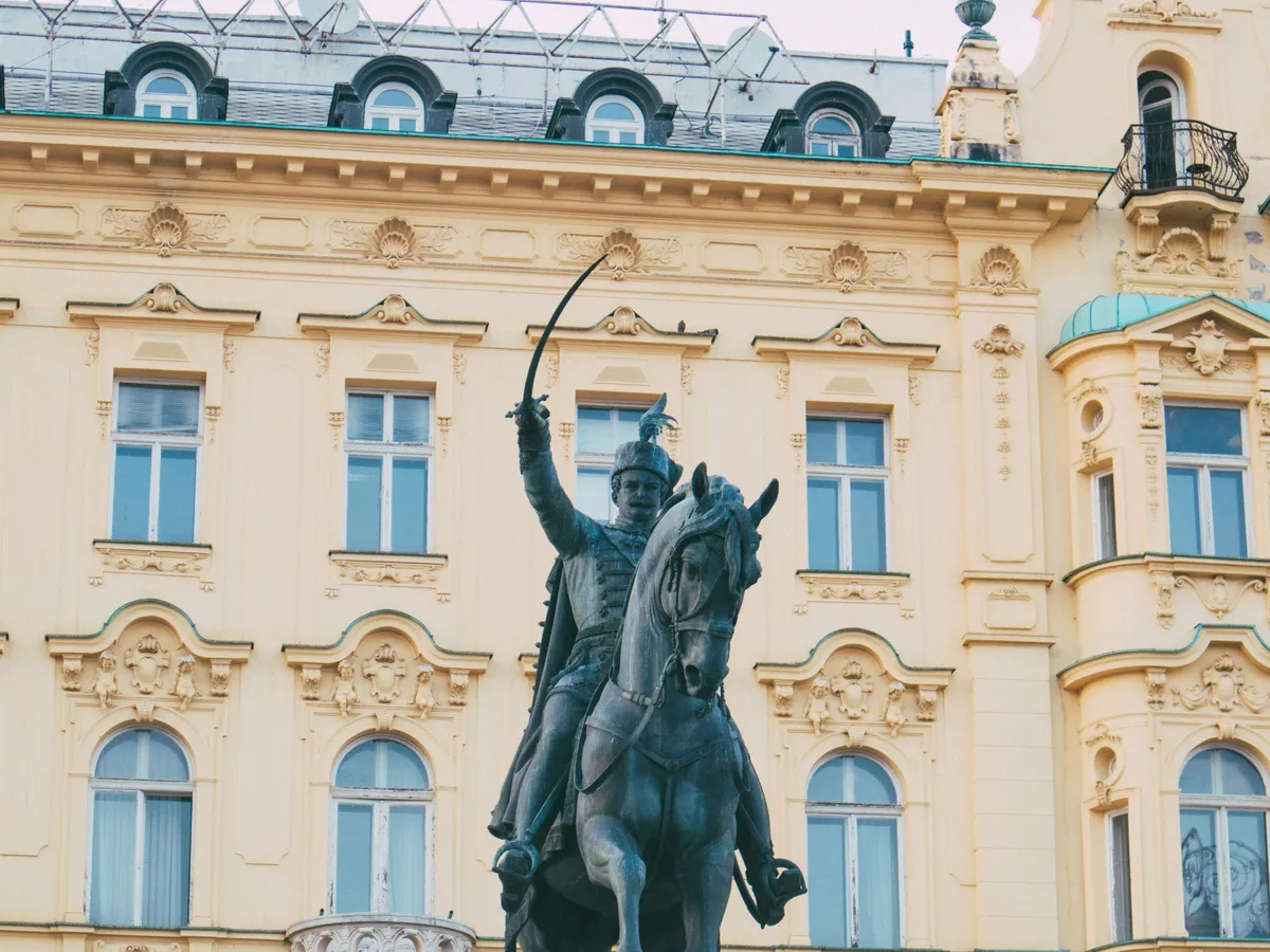 Spomenik bana Jelačića na glavnom zagrebačkom trgu